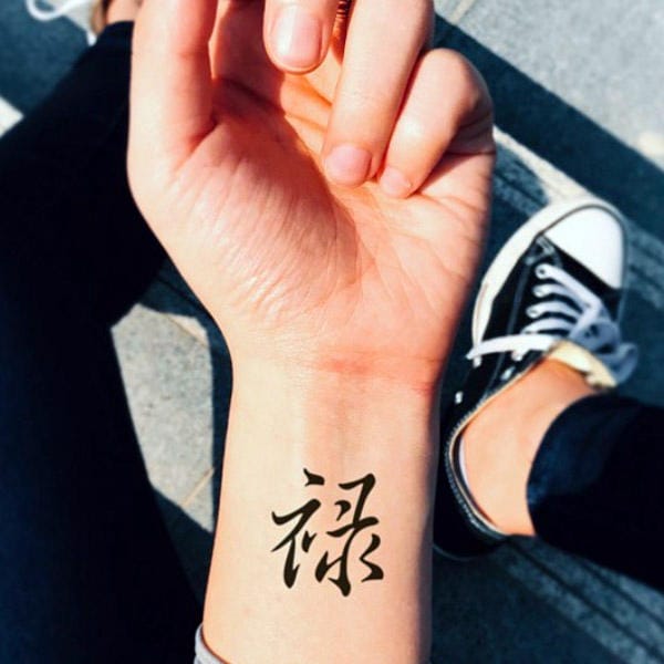 Một hình xăm “Lộc” nhỏ xíu nhưng chứa khát vọng vươn lên, đổi đời bằng công sức chính mình