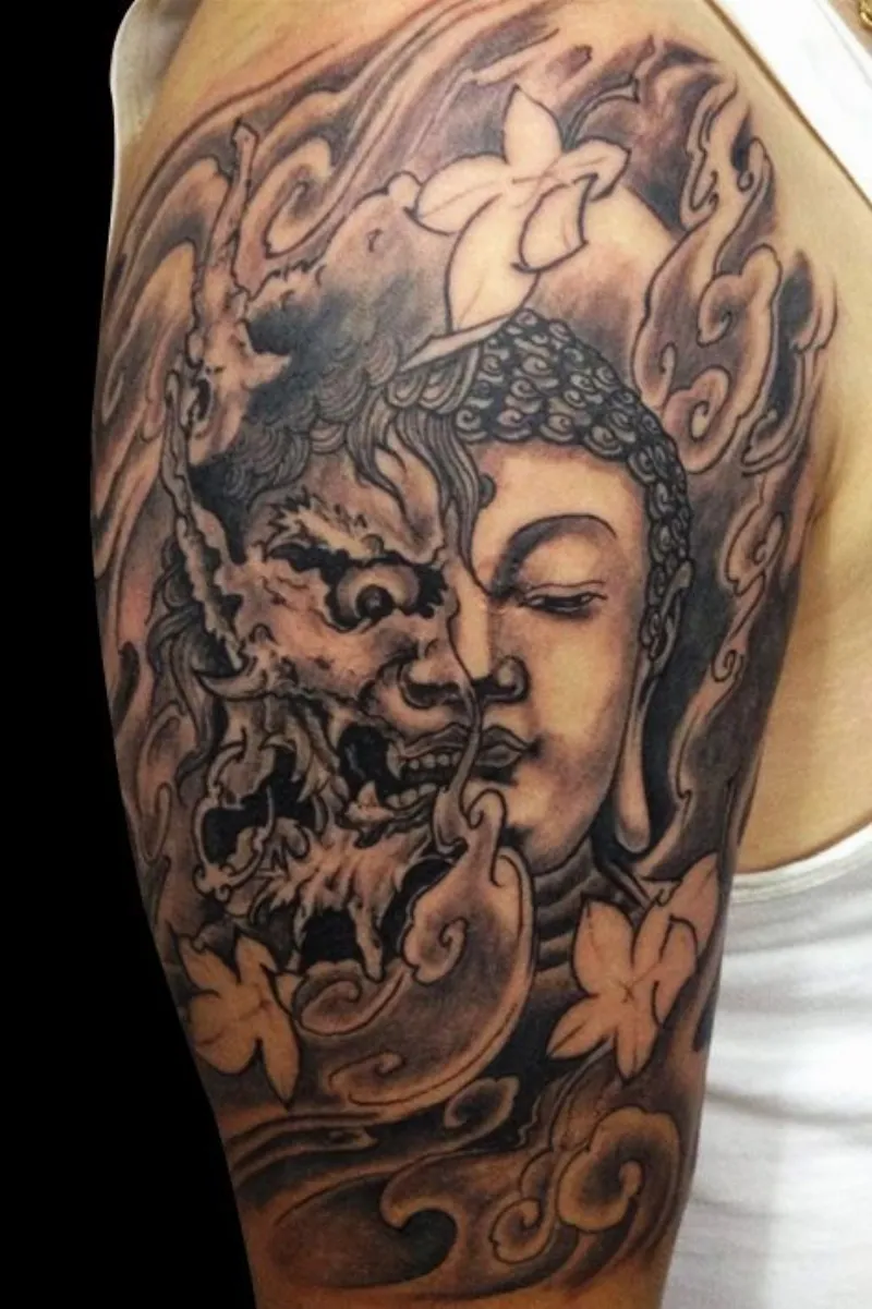 tattoo lên tay hình nửa phật nửa quỷ